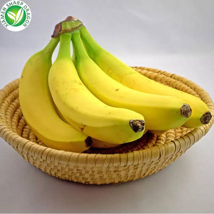A daily banana count begins with actual fruit size and edible weight Ripe yellow bananas in a basket for evaluating a daily portion