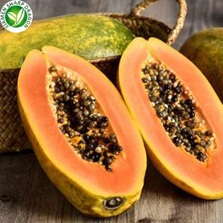 Fresh whole and halved papaya as raw-material reference