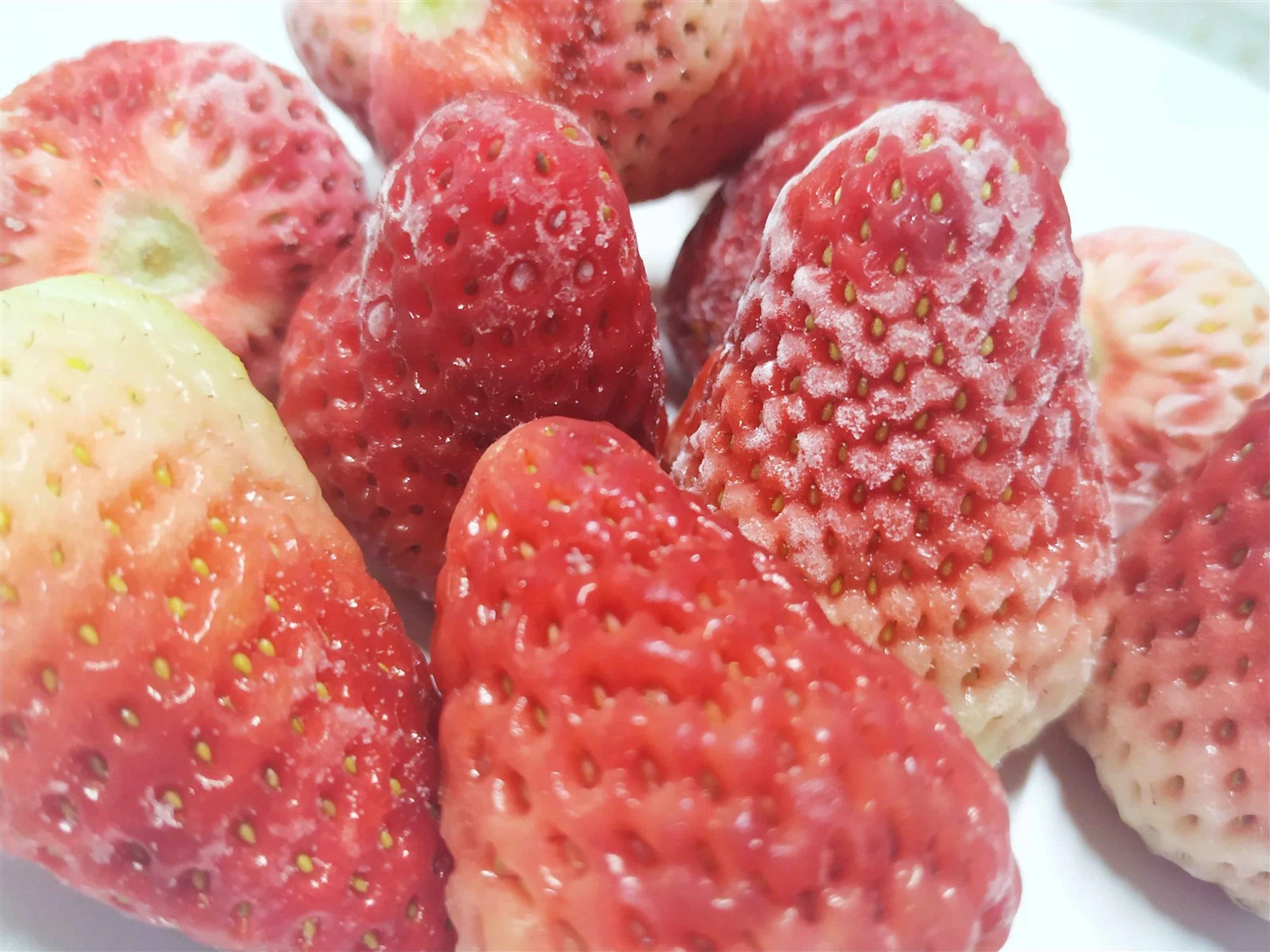 Frozen strawberry Frozen strawberry